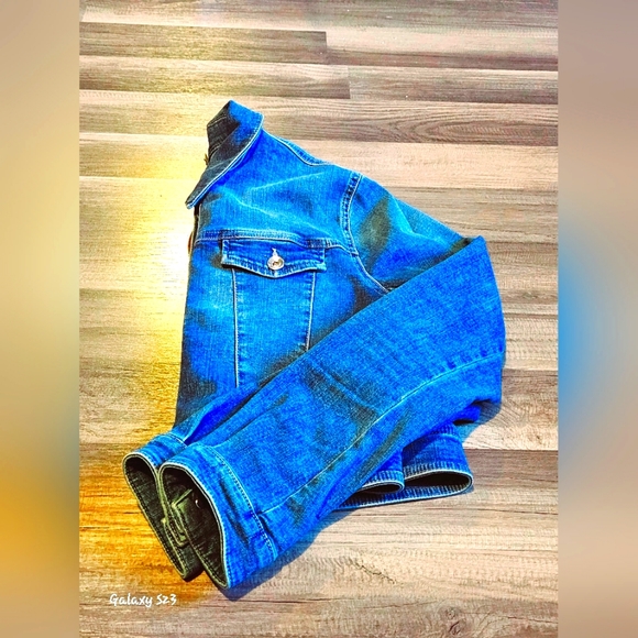 Designer Denim Jacket - Picture 8 of 11